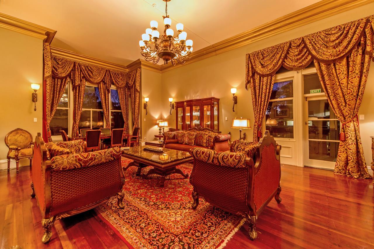 فندق بالميرستون نورثفي  Highden Manor Estate المظهر الخارجي الصورة