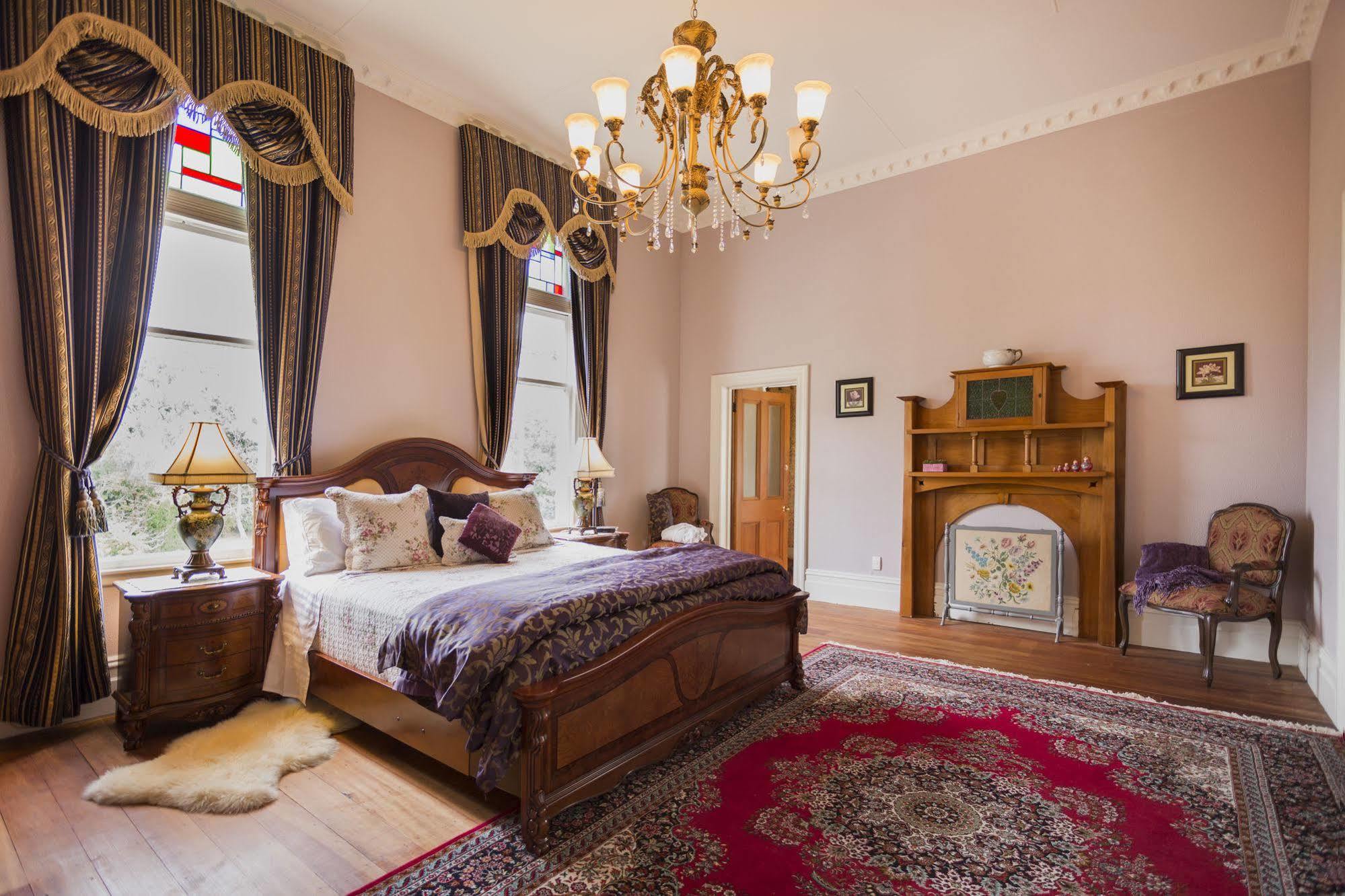 فندق بالميرستون نورثفي  Highden Manor Estate المظهر الخارجي الصورة