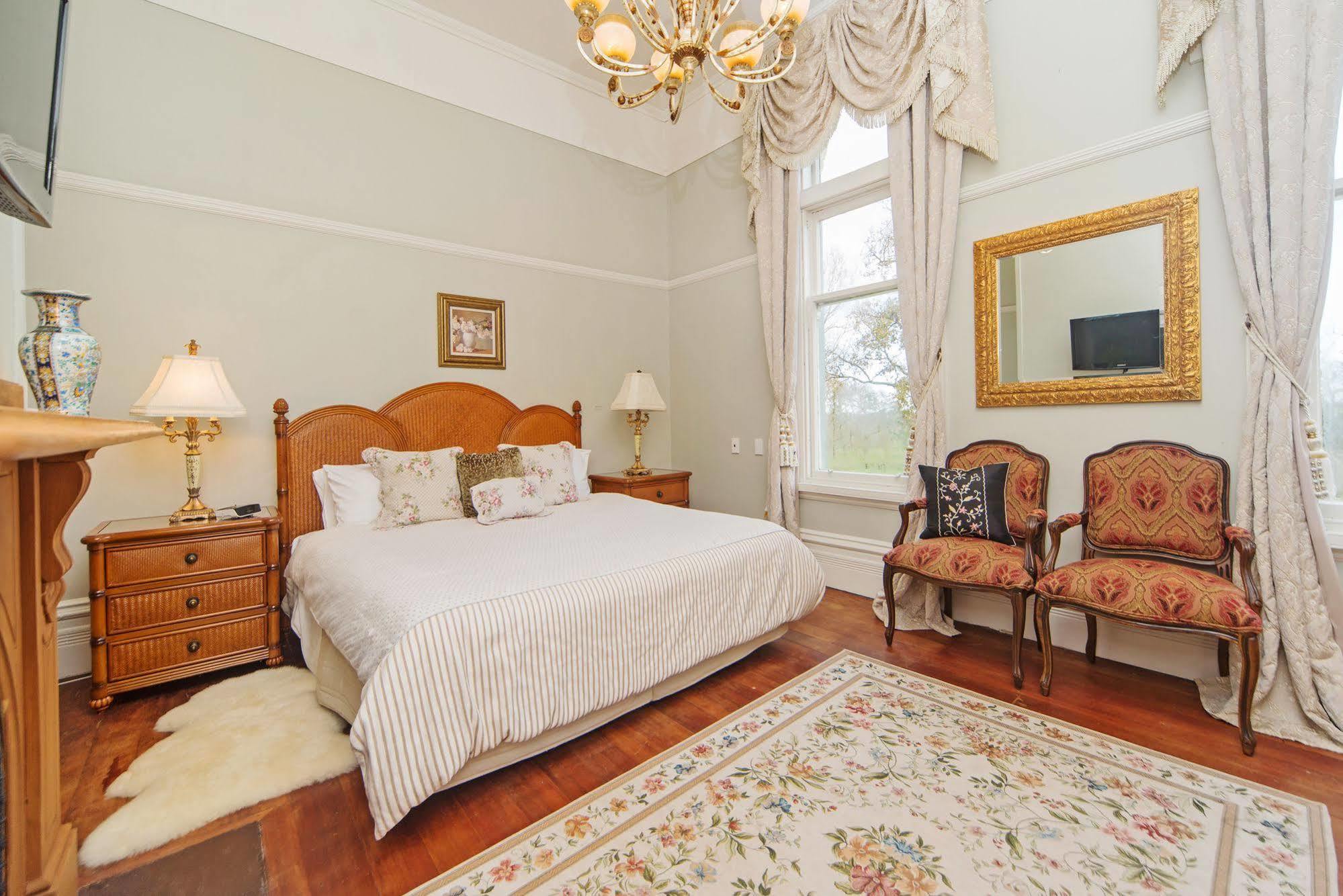 فندق بالميرستون نورثفي  Highden Manor Estate المظهر الخارجي الصورة